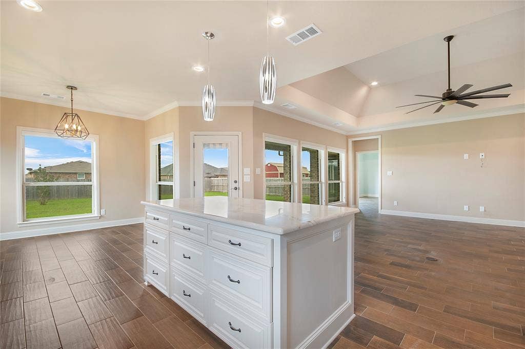 114 Oak Springs Loop, Mabank, TX 75147 114 Oak Springs Loop, Mabank, TX 75147