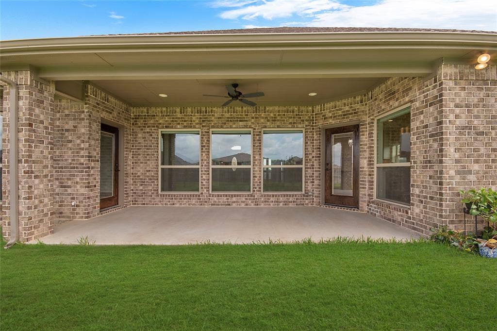 114 Oak Springs Loop, Mabank, TX 75147 114 Oak Springs Loop, Mabank, TX 75147