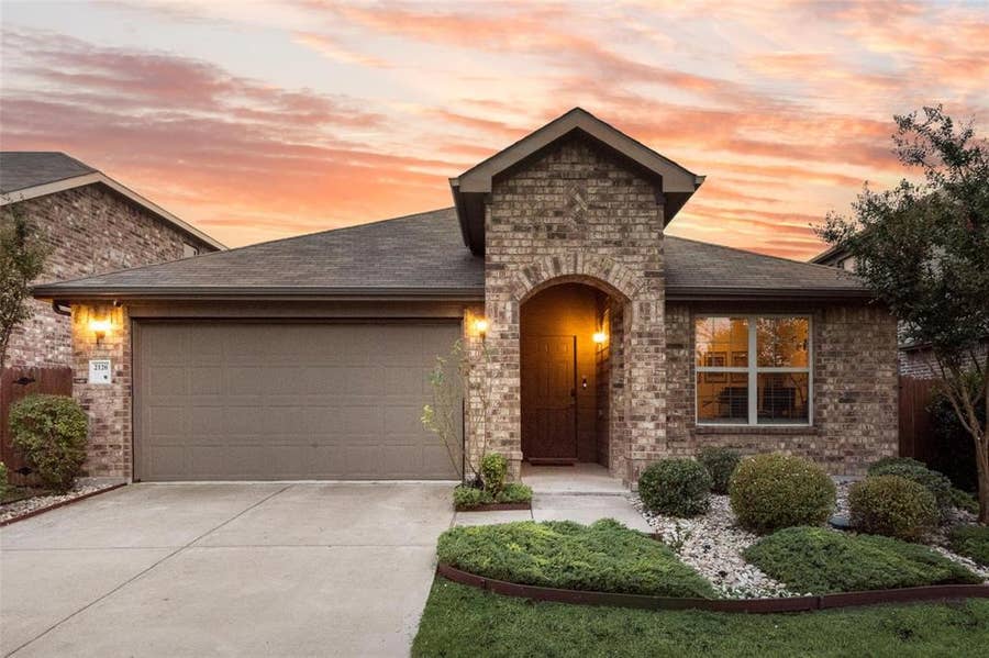Property photo for 2120 Blakehill Drive, Forney, TX