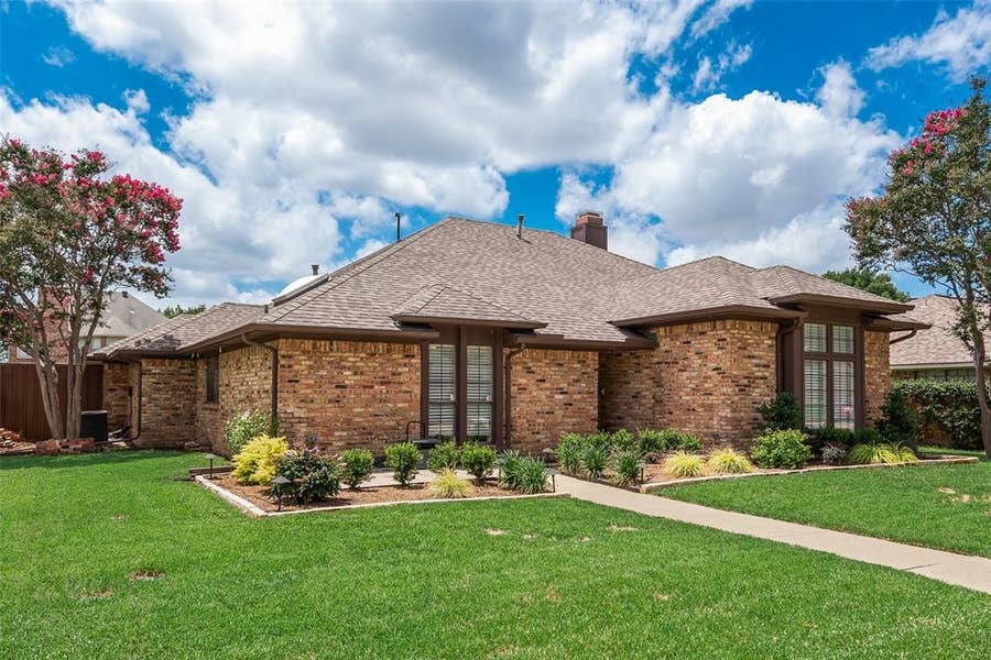 Property photo for 2548 Belmeade Drive, Carrollton, TX