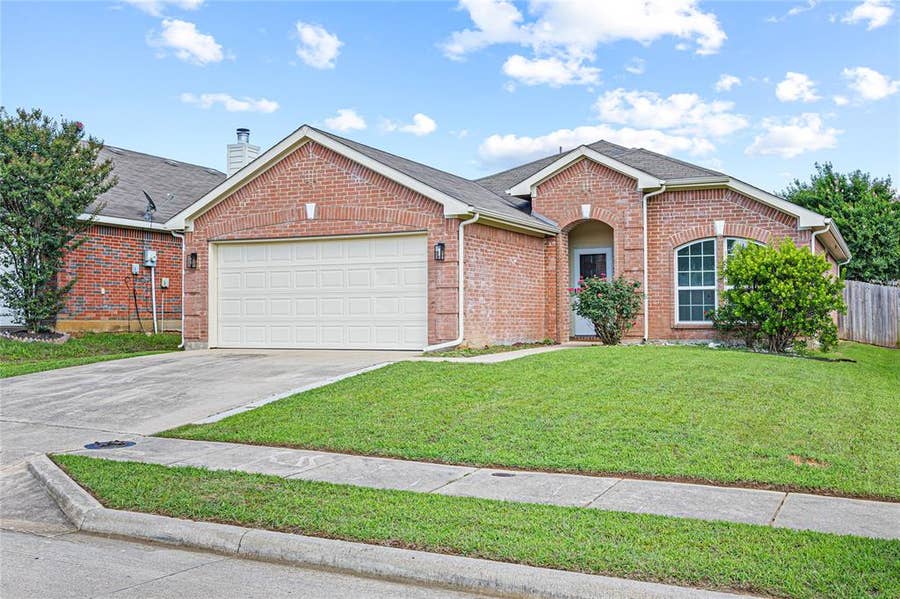 Property photo for 1712 Ironworks Drive, Dallas, TX