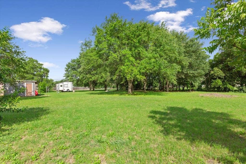 1084 Speegle Road, Woodway, TX 76712 Backyard West Side