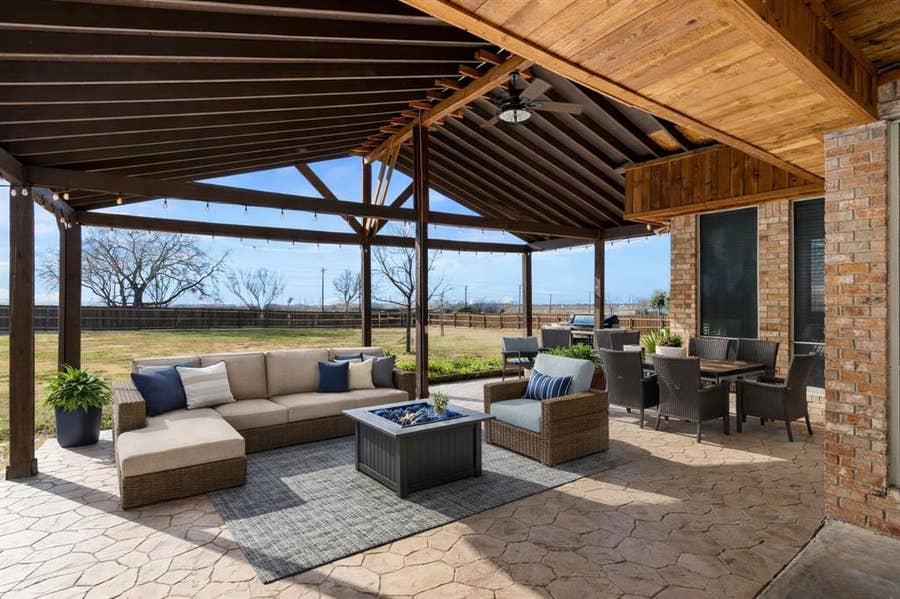 Property photo for 10123 W Clover Lane, Forney, TX