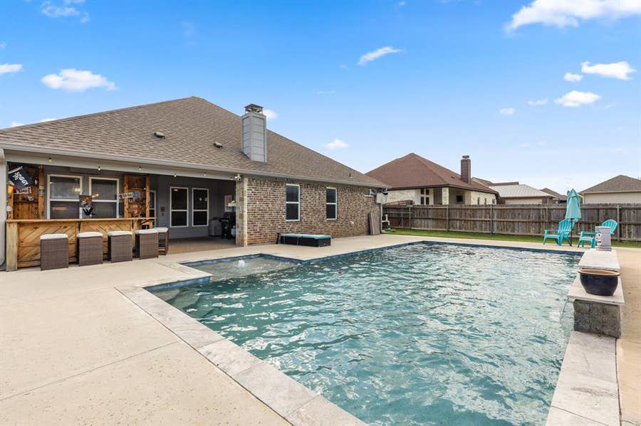 Property photo for 371 Violet Drive, Robinson, TX