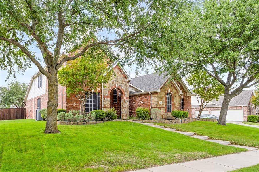 Property photo for 850 Limestone Drive, Prosper, TX