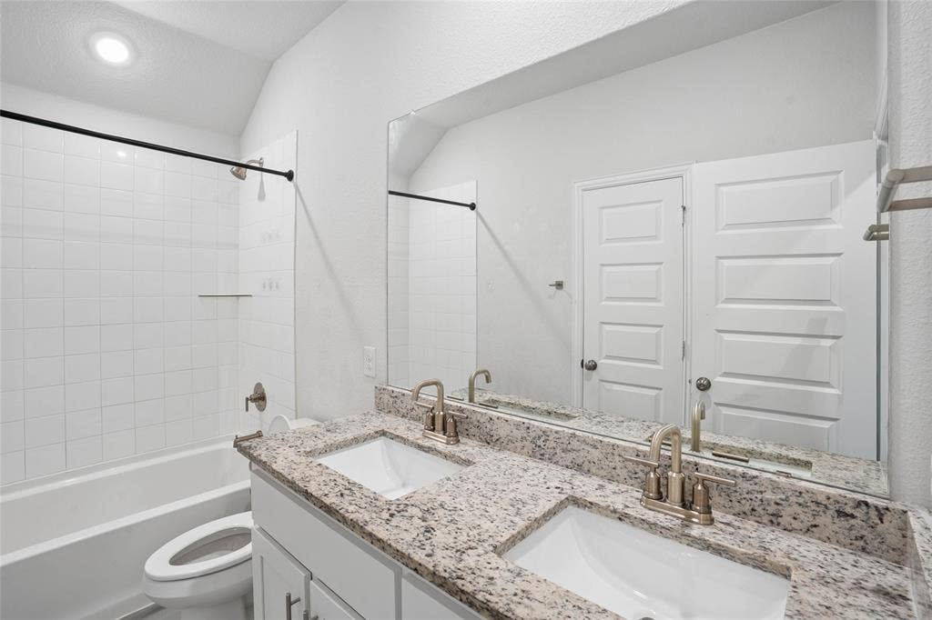 317 Fire Rock Drive, Royse City, TX 75189 Dual vanity with granite countertop and undermount sinks