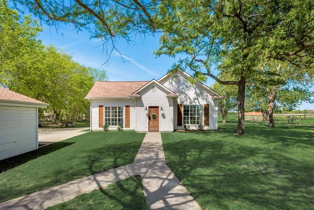5893 Fm 1827, McKinney, TX 75071 5893 Fm 1827, McKinney, TX 75071