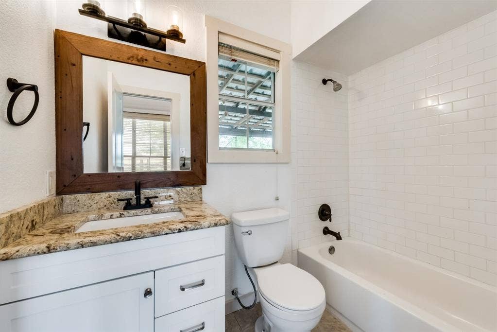 5893 Fm 1827, McKinney, TX 75071 5893 Fm 1827, McKinney, TX 75071