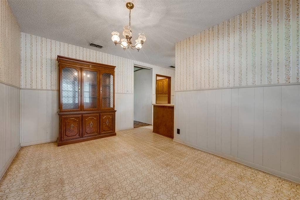 8798 Hill N Dale Road, Tyler, TX 75709 8798 Hill N Dale Road, Tyler, TX 75709