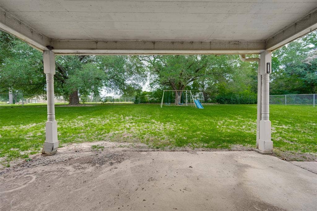 8798 Hill N Dale Road, Tyler, TX 75709 8798 Hill N Dale Road, Tyler, TX 75709