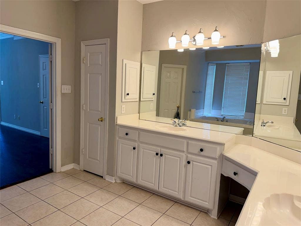 4309 Wingren Drive, Plano, TX 75093 4309 Wingren Drive, Plano, TX 75093