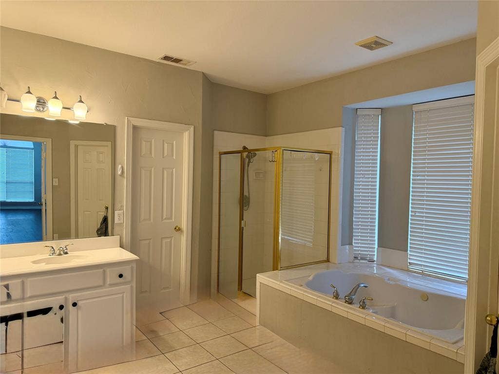 4309 Wingren Drive, Plano, TX 75093 4309 Wingren Drive, Plano, TX 75093