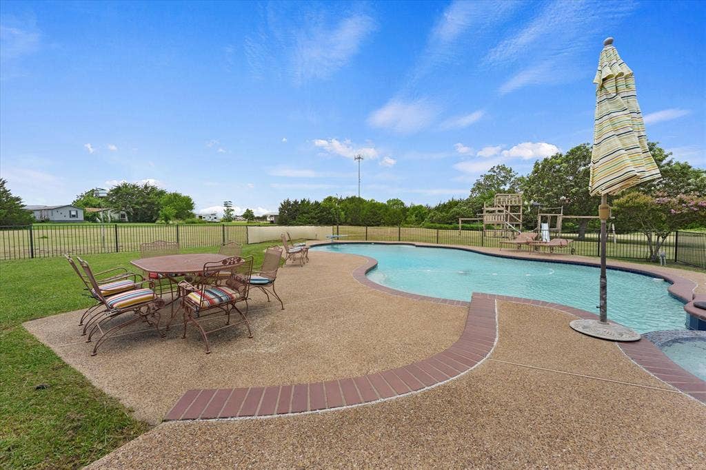 4480 County Road 551, Farmersville, TX 75442 4480 County Road 551, Farmersville, TX 75442