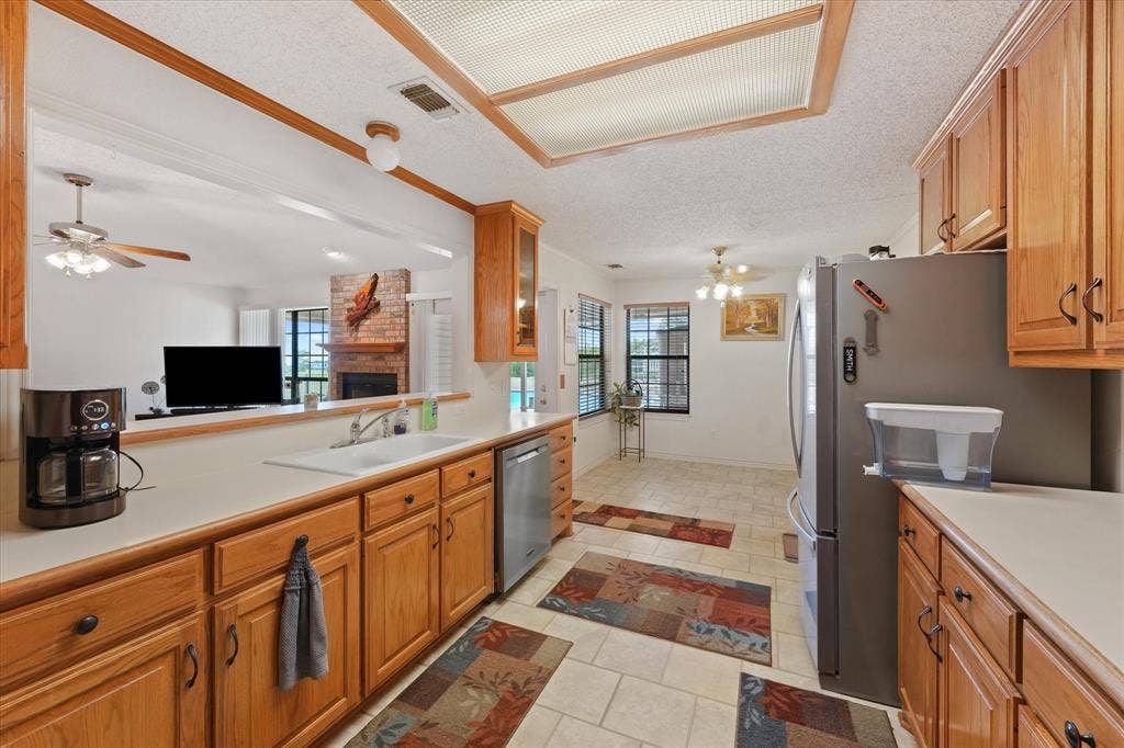4480 County Road 551, Farmersville, TX 75442 4480 County Road 551, Farmersville, TX 75442