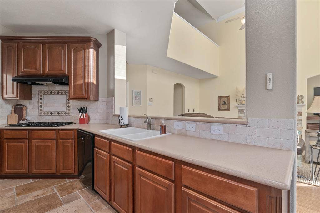 1100 Durango Circle, Shady Shores, TX 76208 1100 Durango Circle, Shady Shores, TX 76208