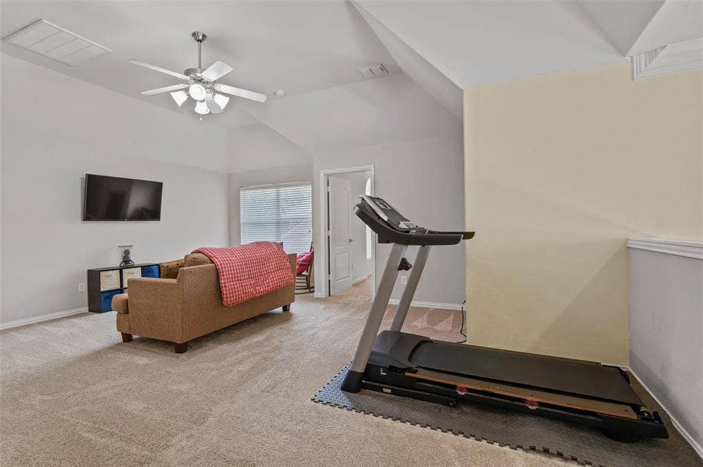 1100 Durango Circle, Shady Shores, TX 76208 Upstairs