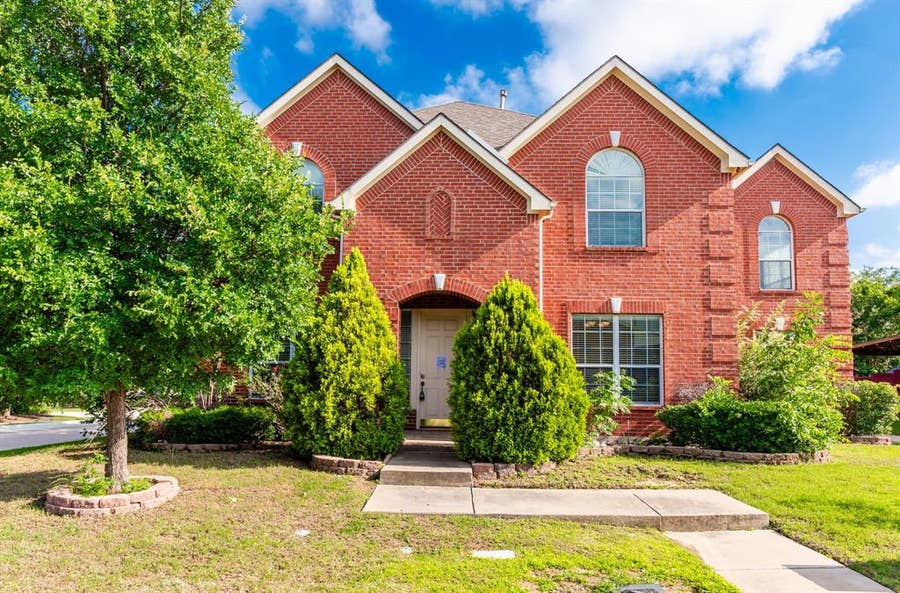 Property photo for 1100 Cedar Valley Drive, Irving, TX