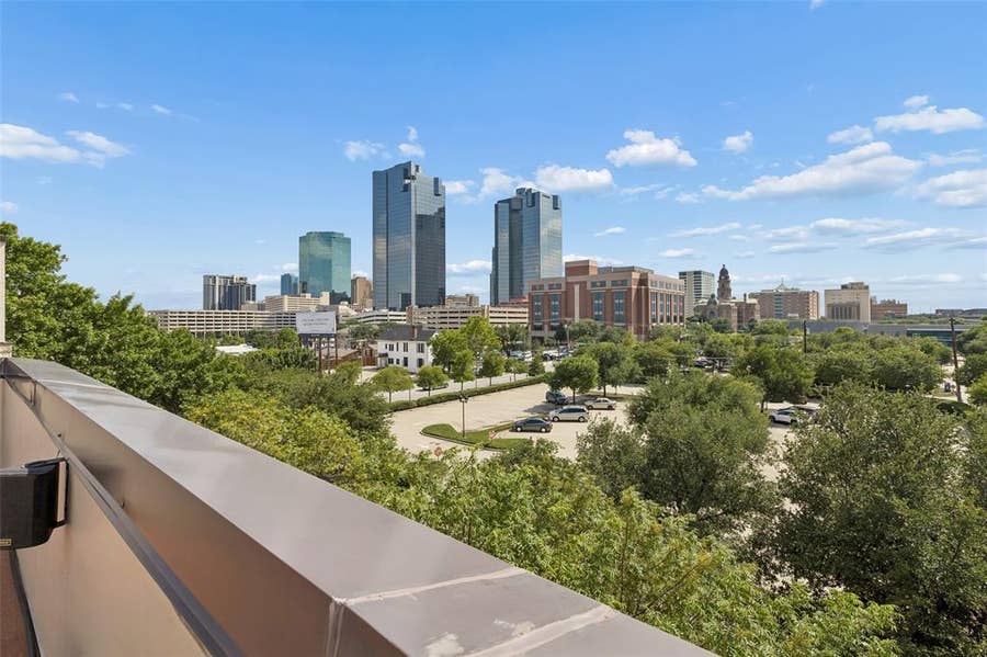 Property photo for 600 E Bluff Street, Fort Worth, TX