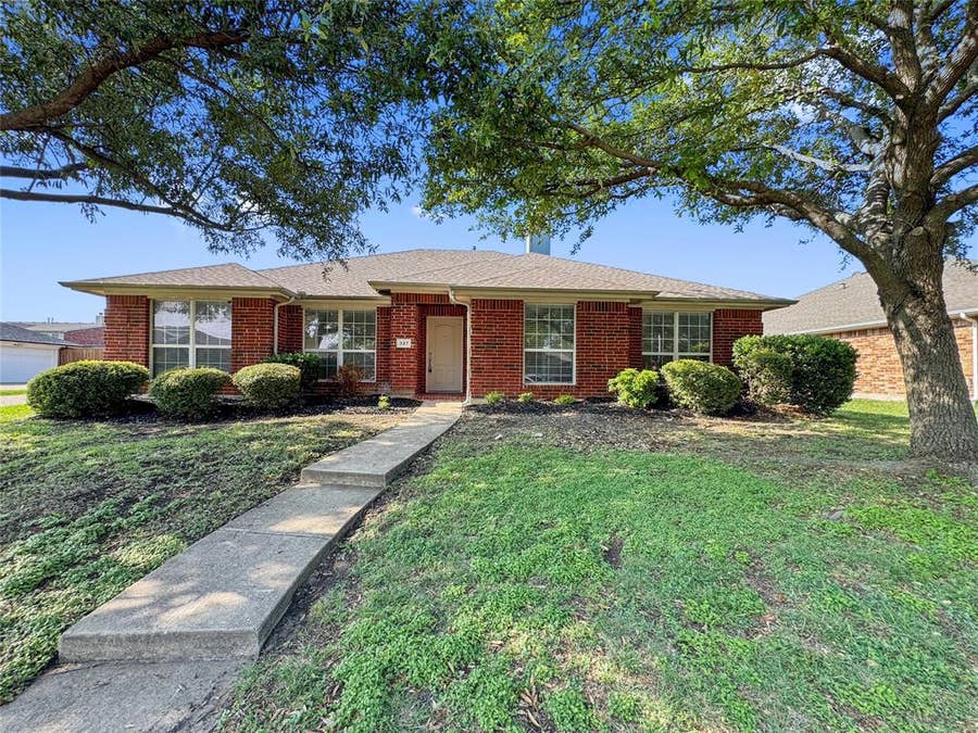 Property photo for 327 Kansas Trail, Murphy, TX
