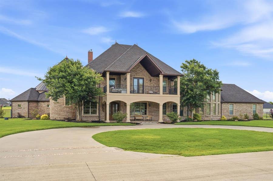 Property photo for 4411 Lake Breeze Drive, McKinney, TX