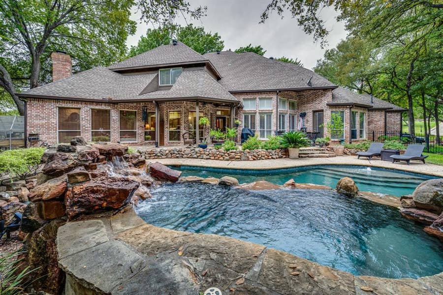 Property photo for 100 Oak Forest Lane, Ovilla, TX