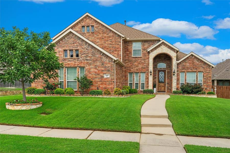Property photo for 217 Chappellet Street, Kennedale, TX