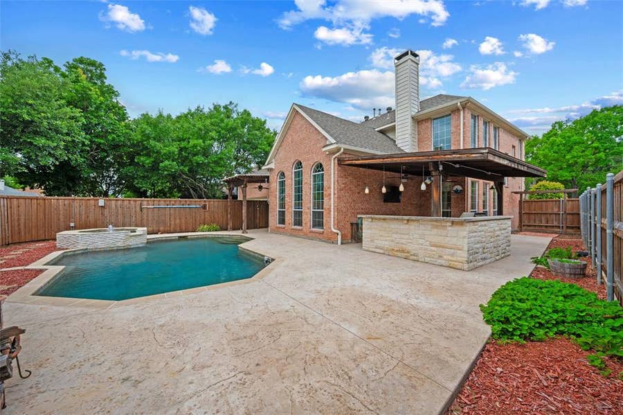 Property photo for 2228 Amy Lane, Plano, TX