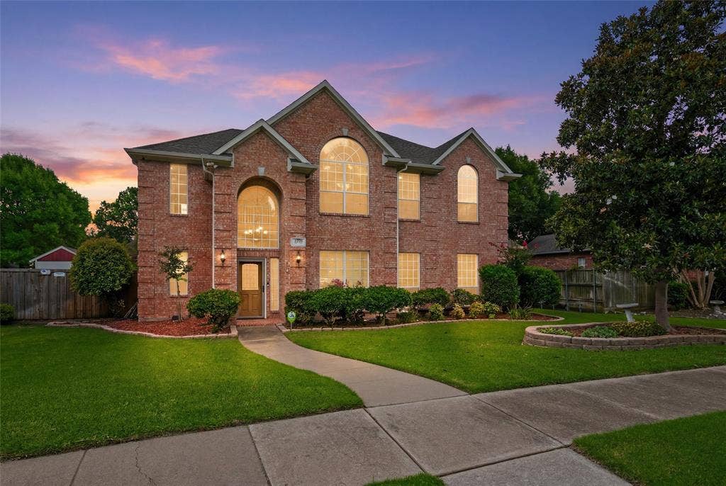 2228 Amy Lane, Plano, TX 75074 Evening view - 4 bed 3.5 bath- pool/spa outdoor living