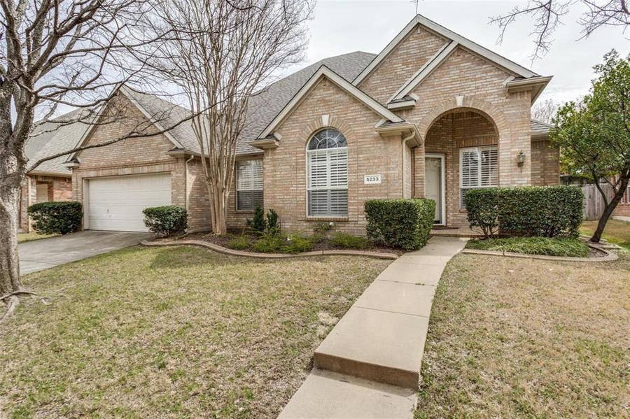 Property photo for 5233 Stone Brooke Crossing, McKinney, TX