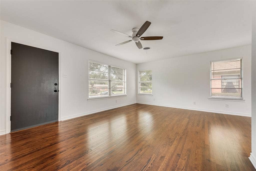 2523 San Medina Avenue, Dallas, TX 75228 2523 San Medina Avenue, Dallas, TX 75228