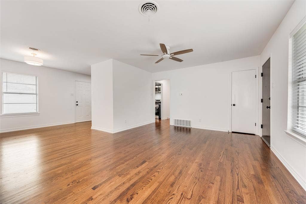 2523 San Medina Avenue, Dallas, TX 75228 2523 San Medina Avenue, Dallas, TX 75228