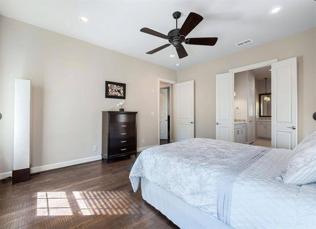 5001 Meridian Lane, #2103, Addison, TX 75001 Room featuring wood-finish flooring, recessed lighting, and a ceiling fan
