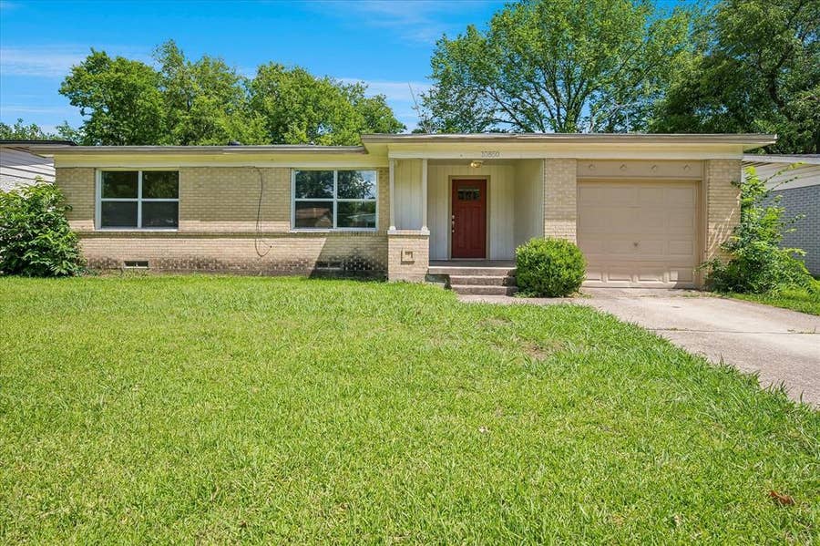 Property photo for 10850 Sharondale Drive, Dallas, TX