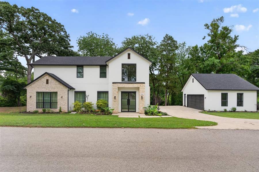 Property photo for 705 Heather Woods Drive, Tool, TX