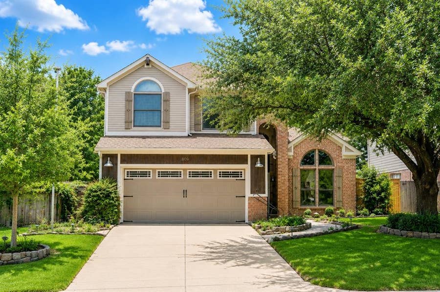Property photo for 809 Glenwood Court, McKinney, TX