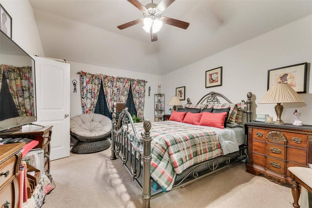 301 Billy Wickliffe Drive, Wilmer, TX 75172 Bedroom