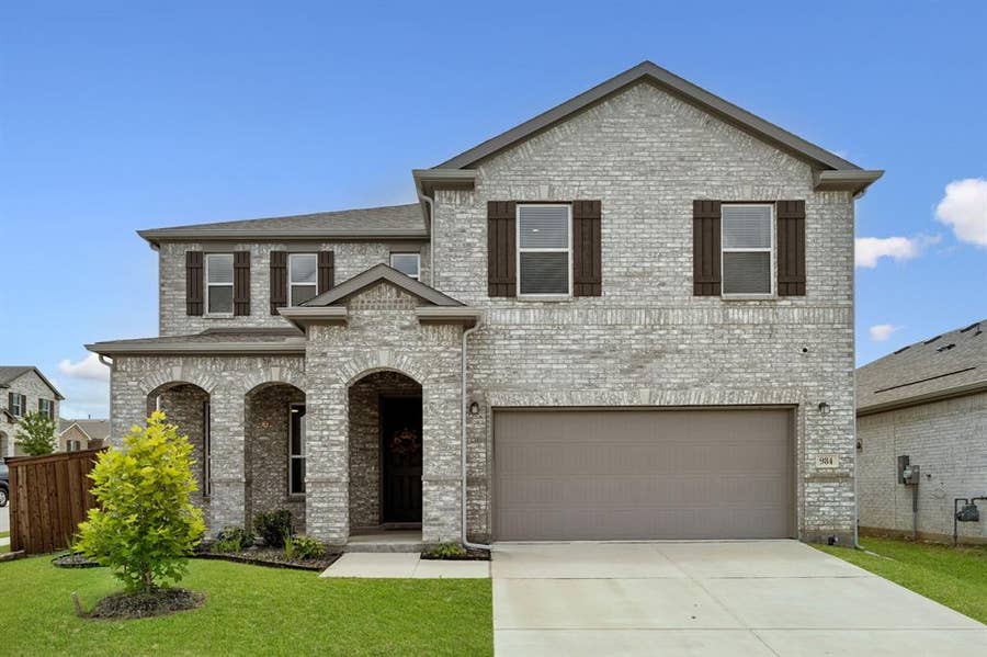 Property photo for 984 Brock Drive, Aubrey, TX