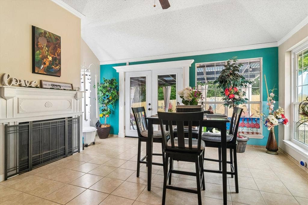 804 Clover Hill Lane, Cedar Hill, TX 75104 804 Clover Hill Lane, Cedar Hill, TX 75104