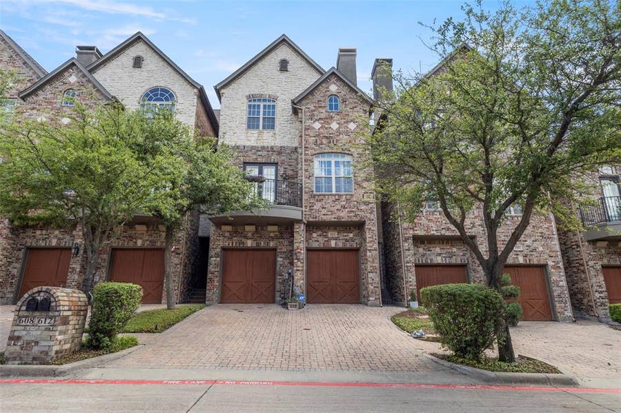Property photo for 612 Rockingham Drive, Irving, TX