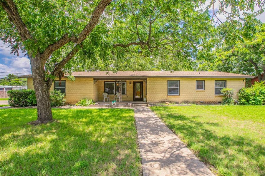 Property photo for 137 Taos Drive, Woodway, TX