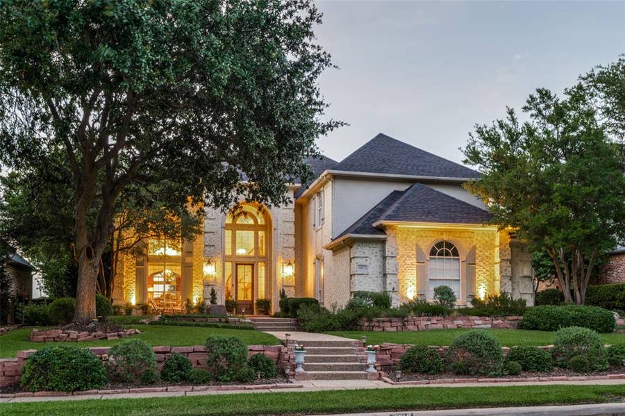 Property photo for 6813 Columbine Way, Plano, TX