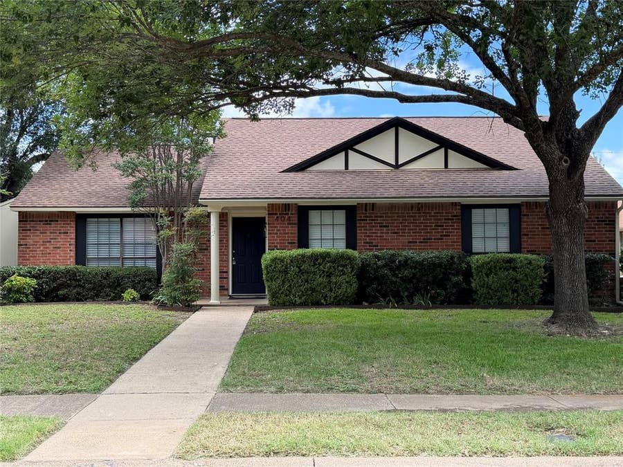 Property photo for 404 Whitney Street, Cedar Hill, TX