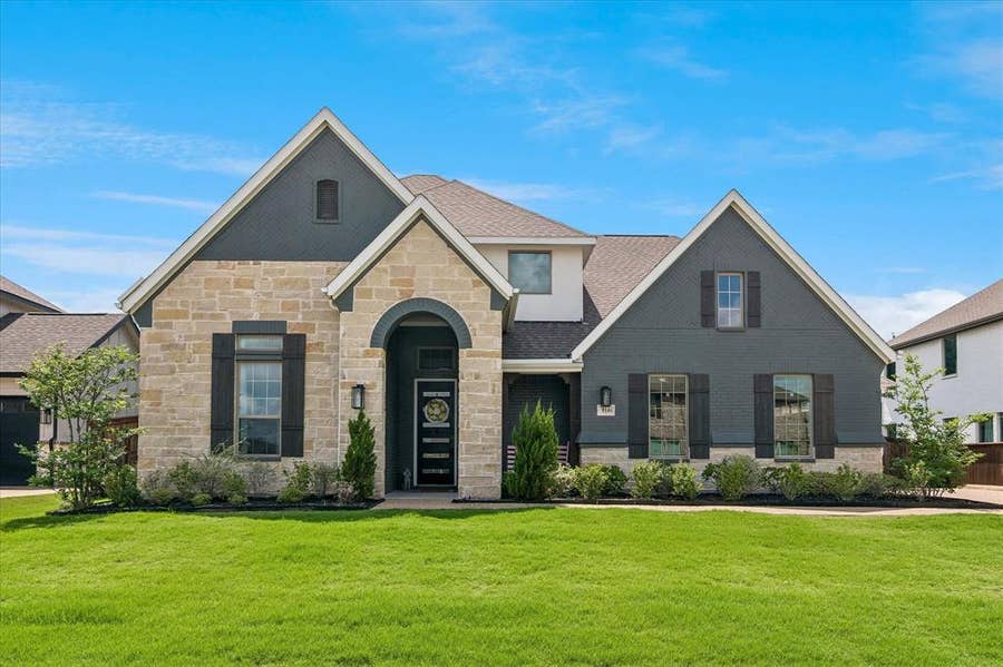 Property photo for 914 Paradise Lane, Wylie, TX