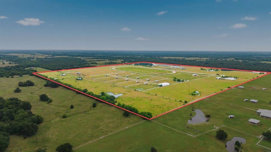 Property photo for 4509 Diamond D Road, Lone Oak, TX