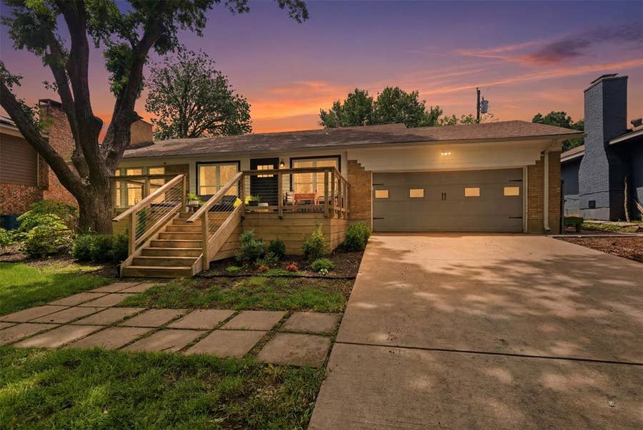Property photo for 513 Pecan Lane, Rowlett, TX