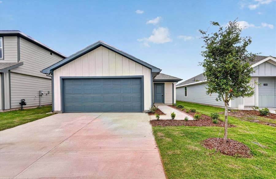 Property photo for 7007 Cottonseed Drive, Princeton, TX