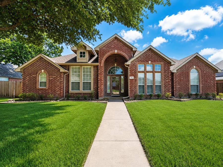 Property photo for 522 Shannon Drive, Rockwall, TX