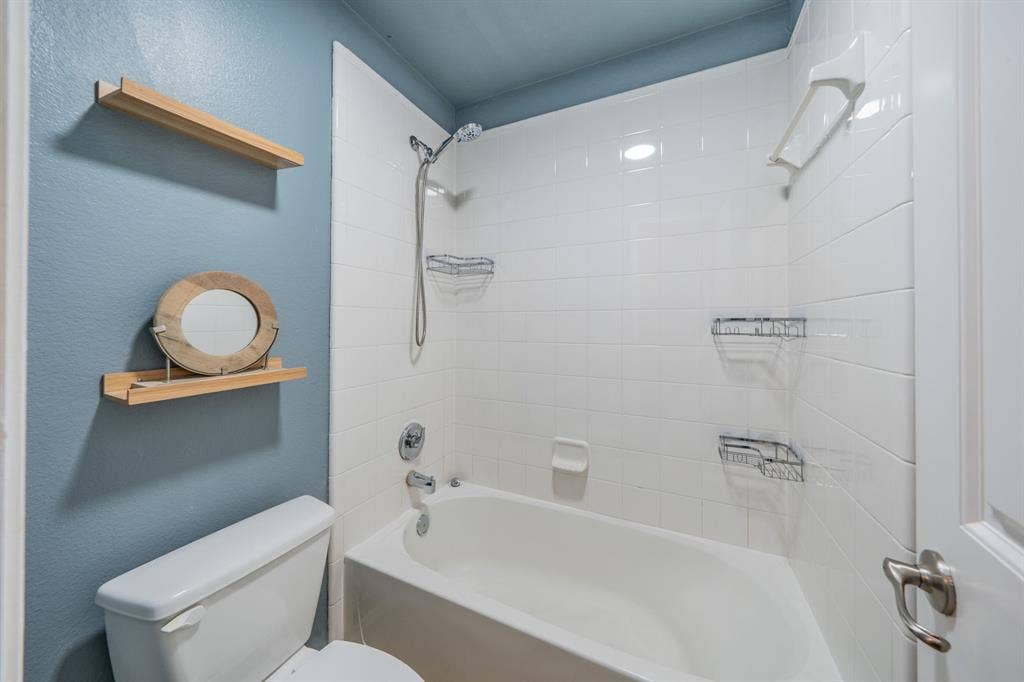 1050 Hidden Lakes Way, Rockwall, TX 75087 1050 Hidden Lakes Way, Rockwall, TX 75087