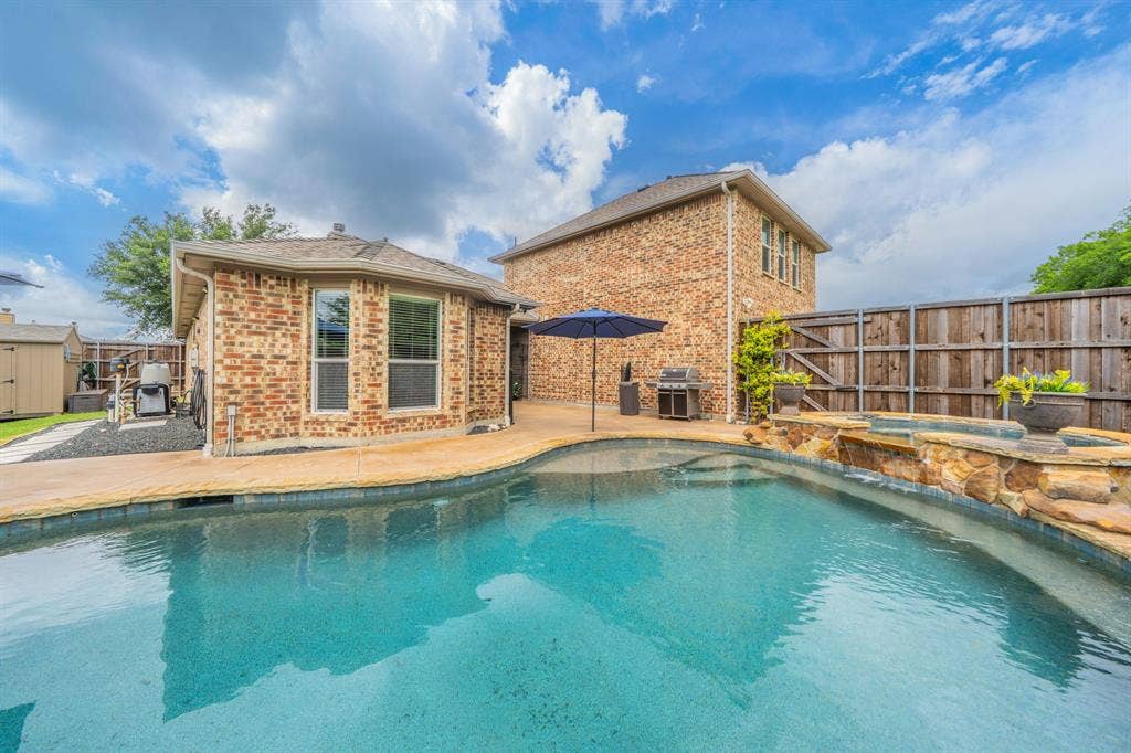 1050 Hidden Lakes Way, Rockwall, TX 75087 1050 Hidden Lakes Way, Rockwall, TX 75087