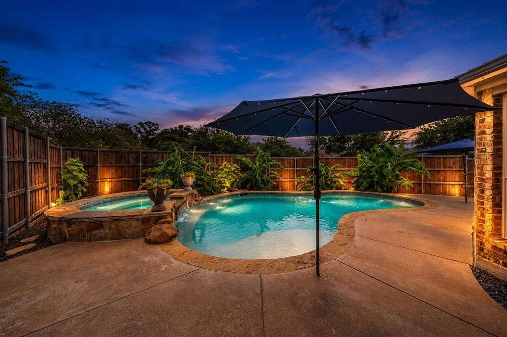 1050 Hidden Lakes Way, Rockwall, TX 75087 1050 Hidden Lakes Way, Rockwall, TX 75087